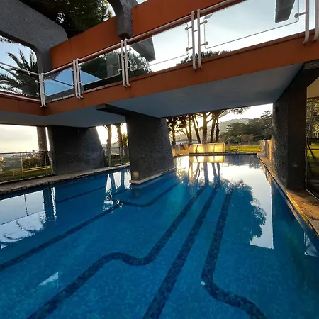 Casa Bustins Villa *